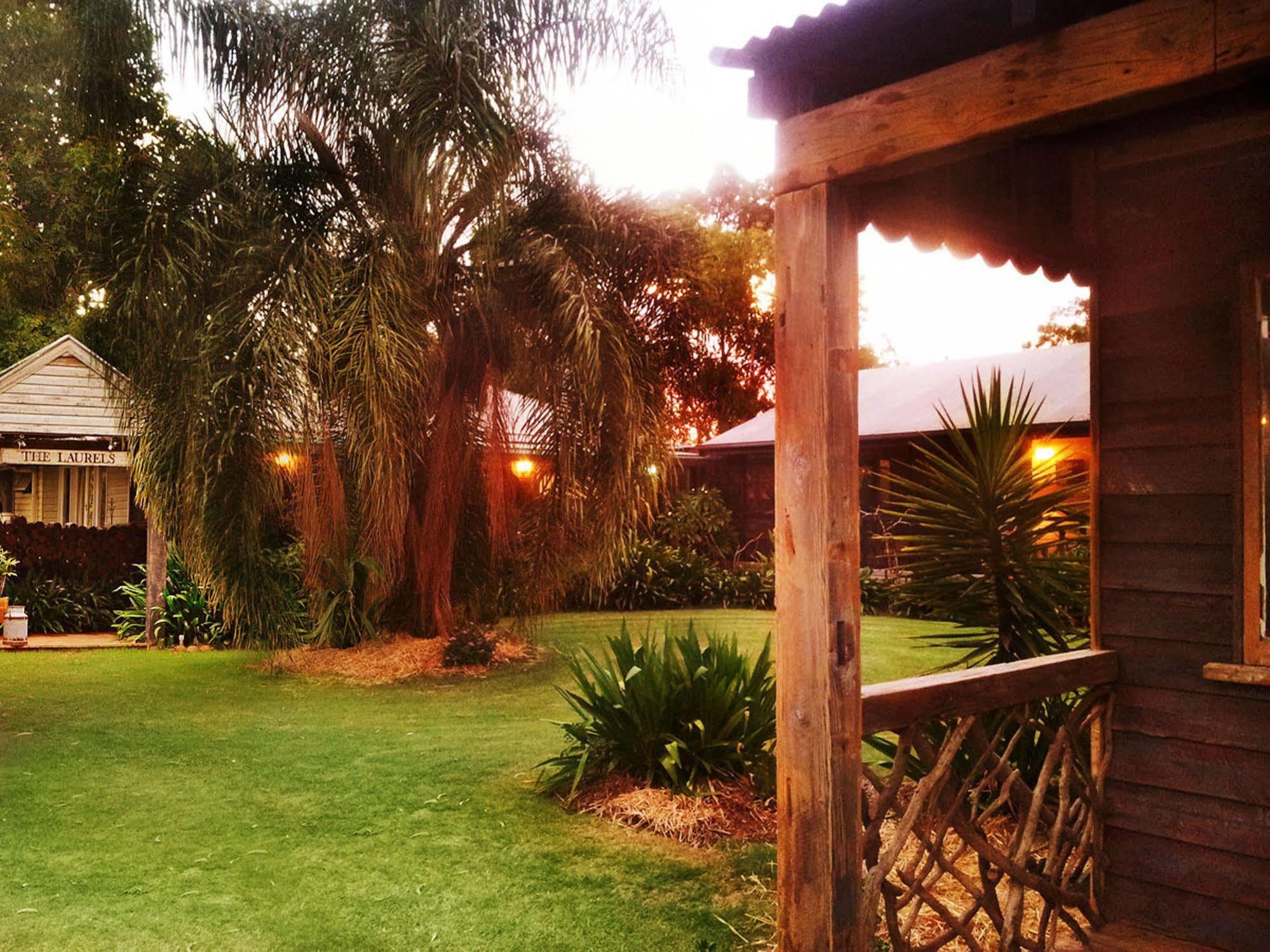 Hotel The Laurels Of Chinchilla Exterior foto